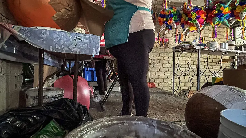 Fabrica de piñatas / Gerardo Tavarez